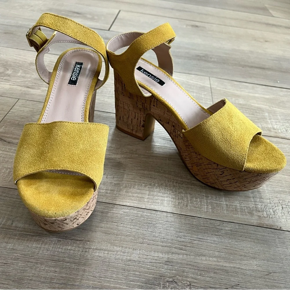 Kensie Mustard Suede Platform Sandals - Picture 5 of 7